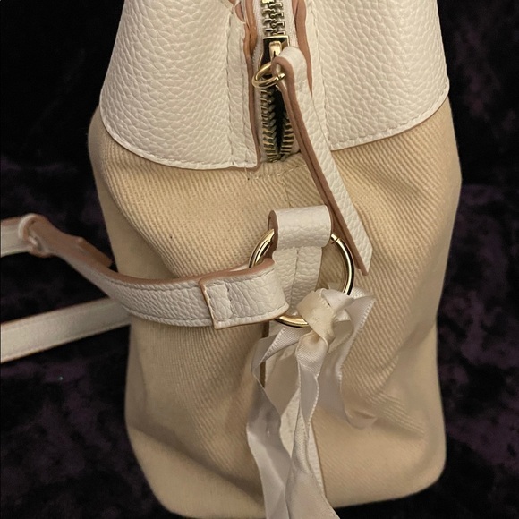 Nanette Lepore Natural/White 3 Sections,Black Cardholder Hands Free Bracelet NWT - Picture 8 of 16